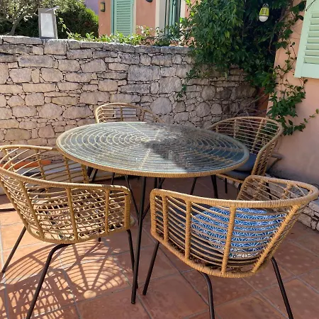 Serenite & Vue Sur アパート